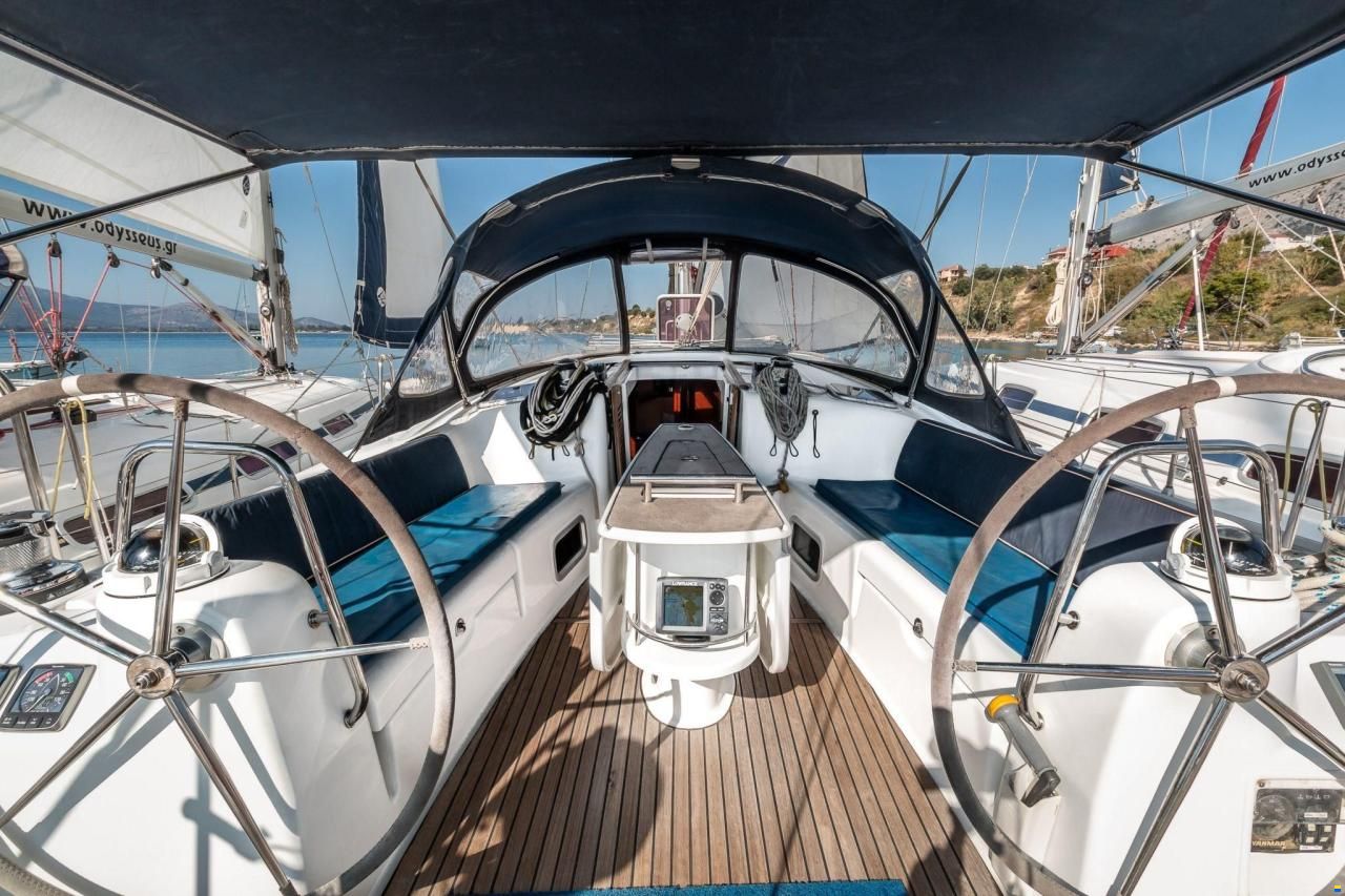 Beneteau Oceanis 43