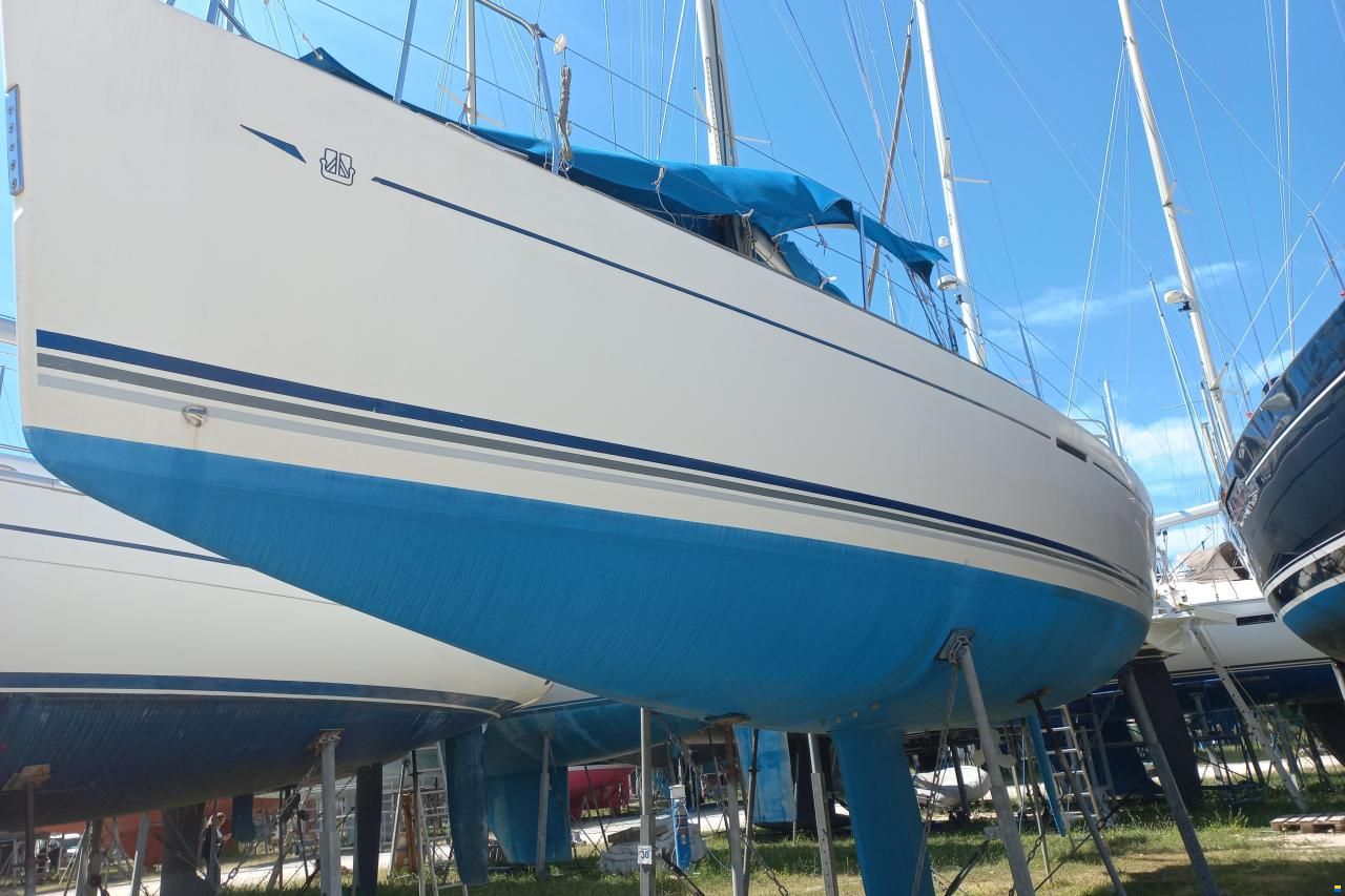 Dufour 40