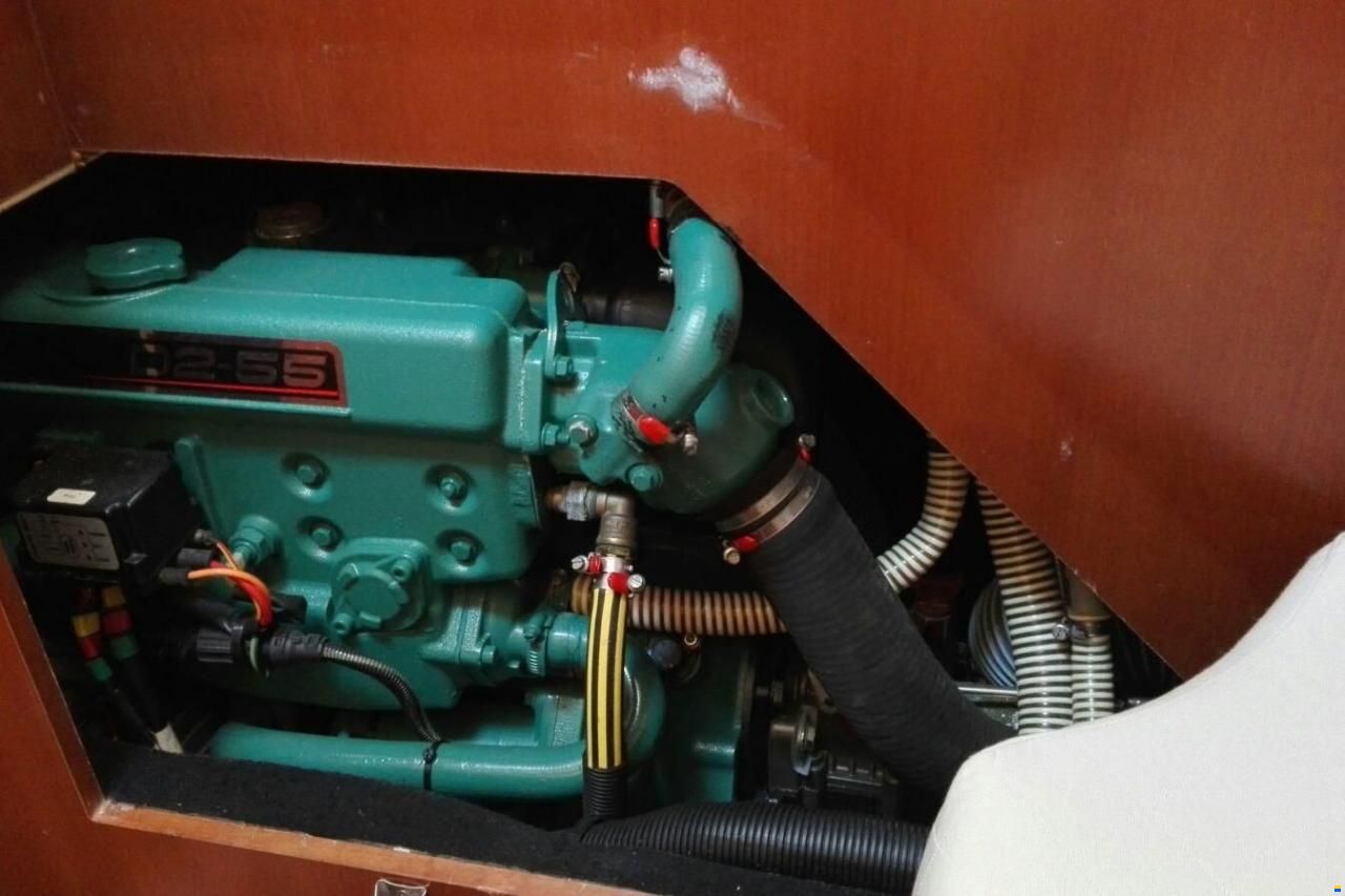 Dufour 40