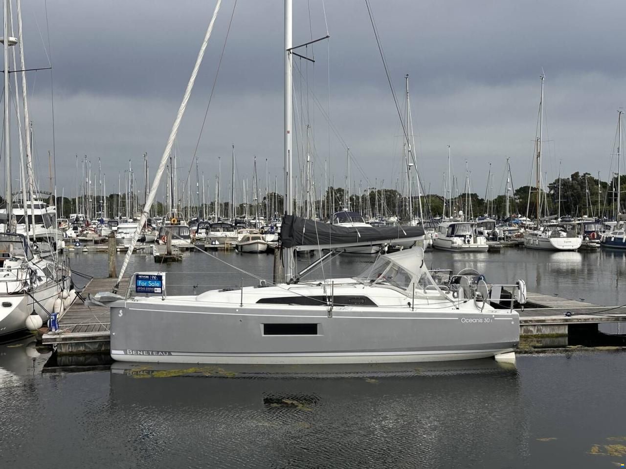 Beneteau Oceanis 30.1