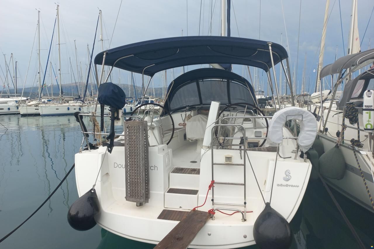 Beneteau Oceanis 43