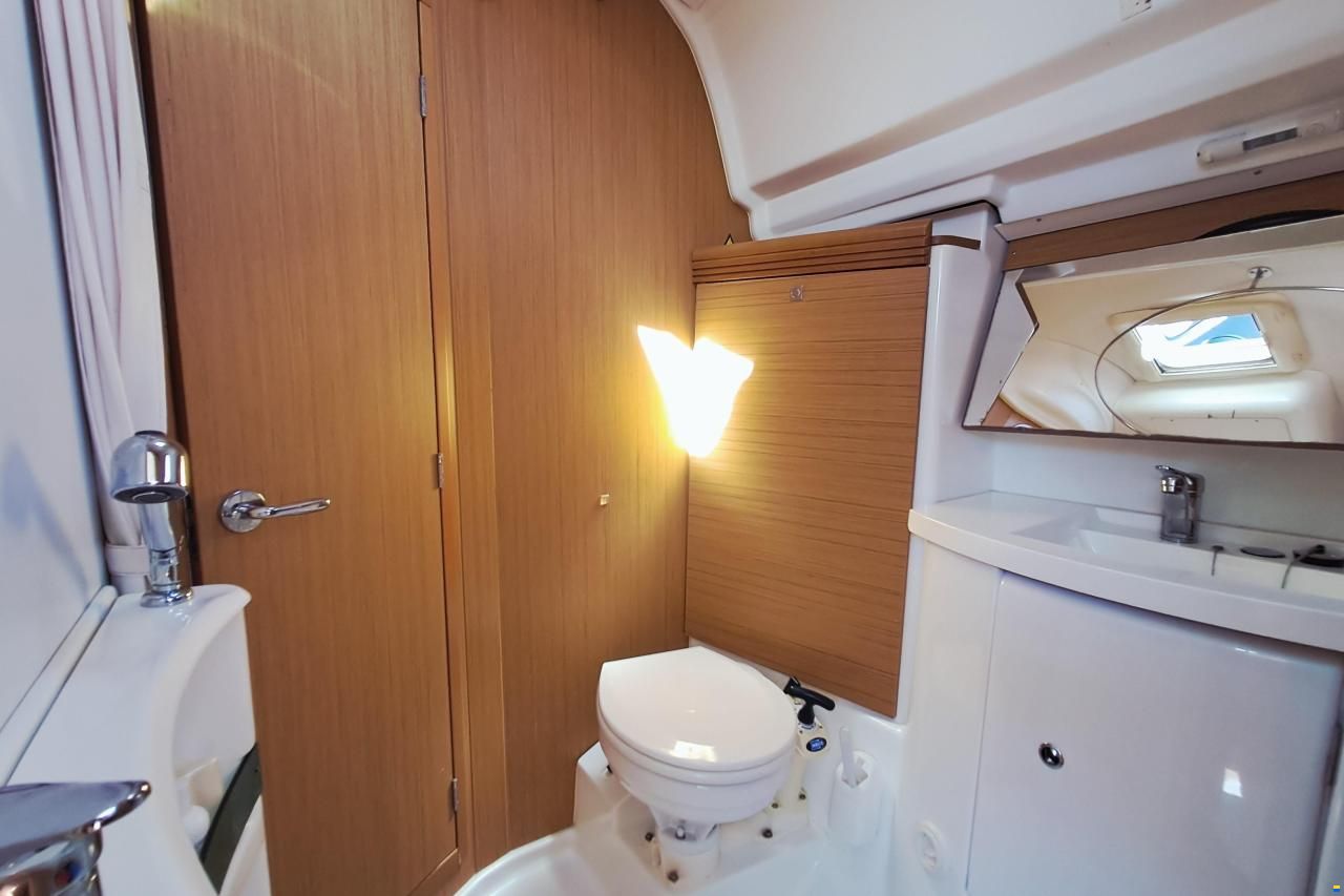 Jeanneau Sun Odyssey 42 DS