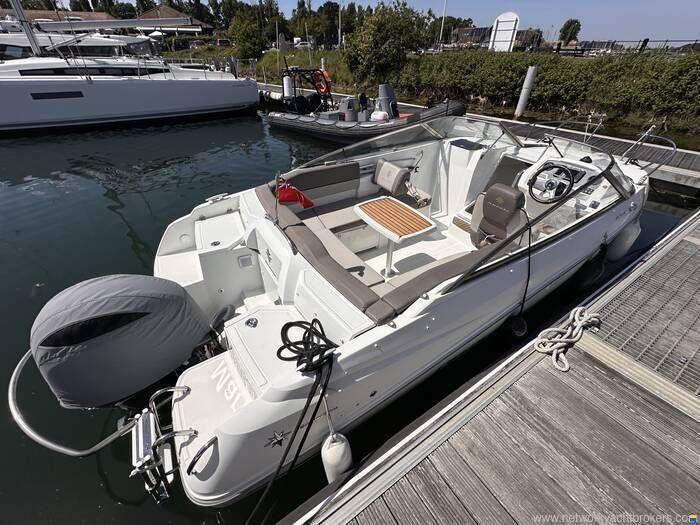 Jeanneau Cap Camarat 6.5 DC