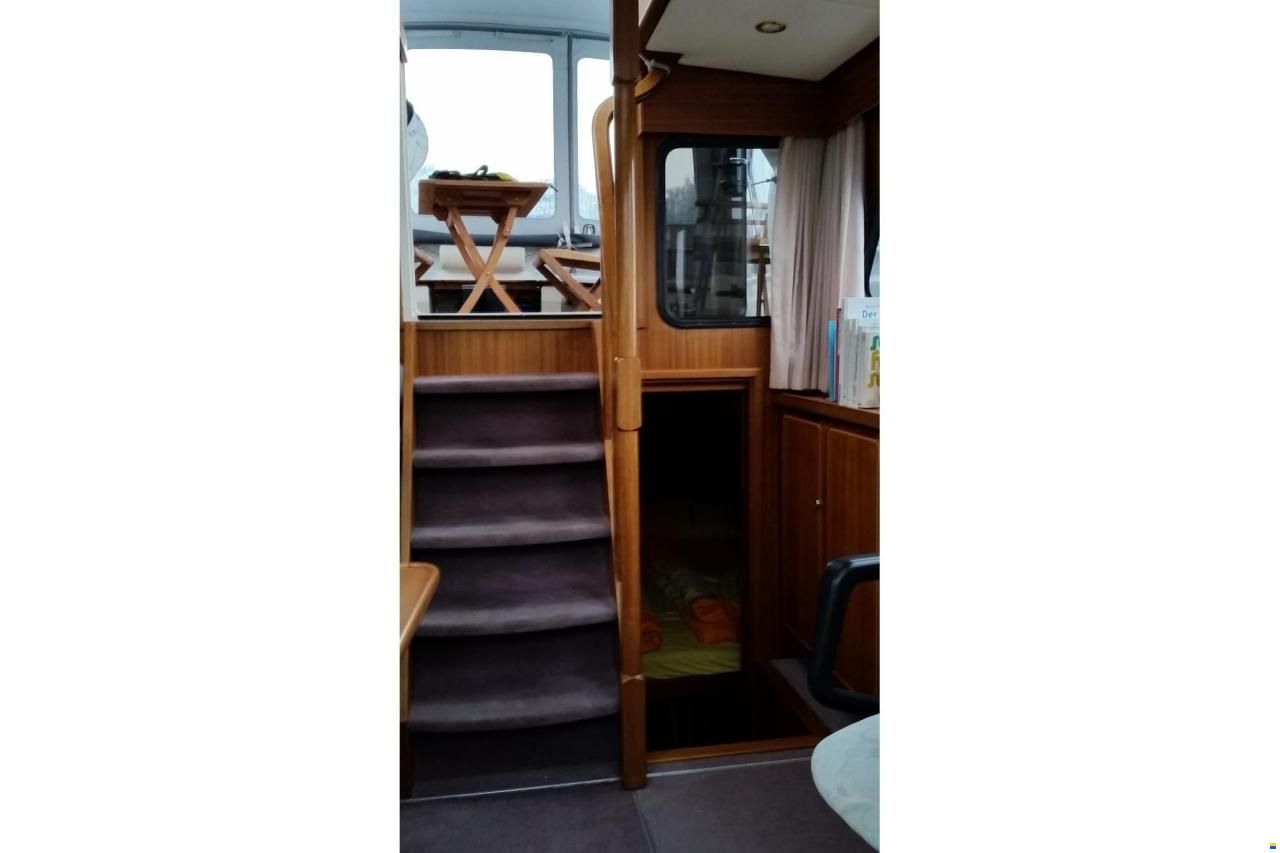 Linssen SC 38