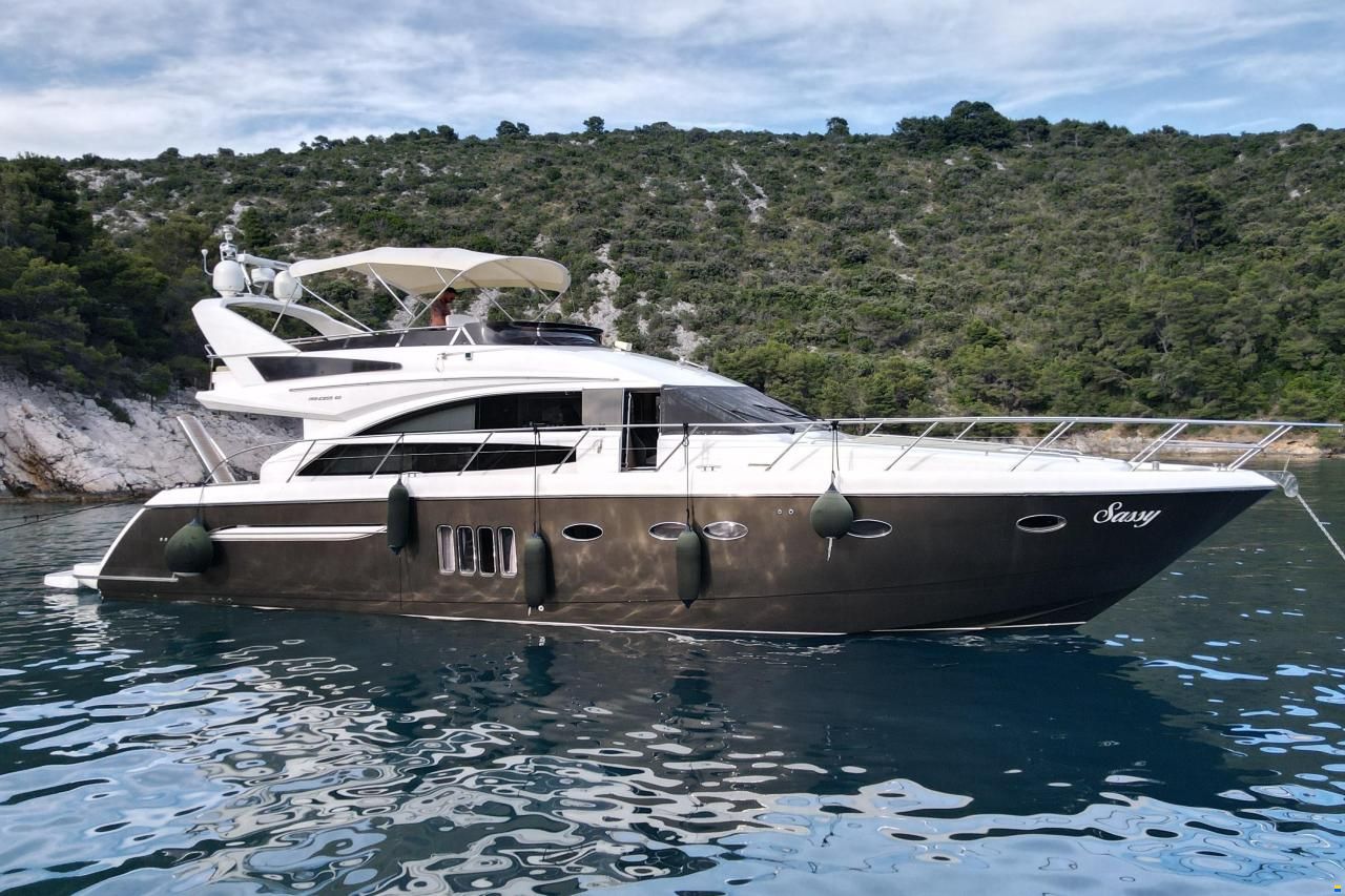 Princess 62 Flybridge Motor Yacht