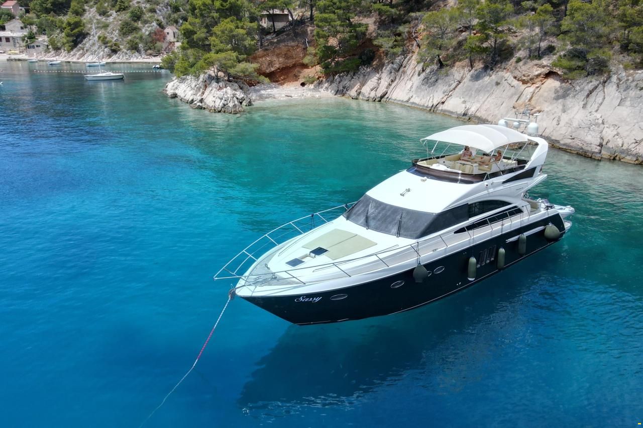 Princess 62 Flybridge Motor Yacht