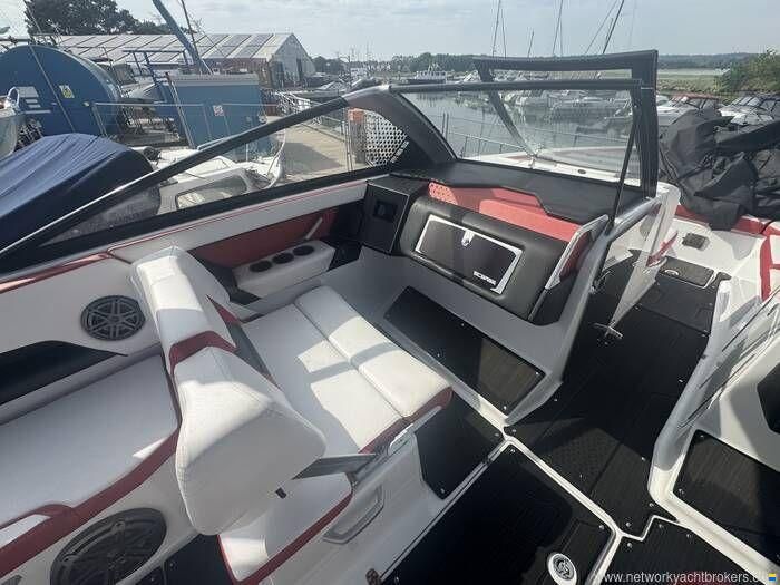 Scarab 285 ID