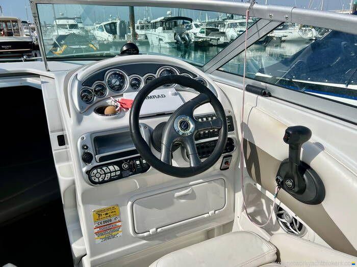 Crownline 255 CR