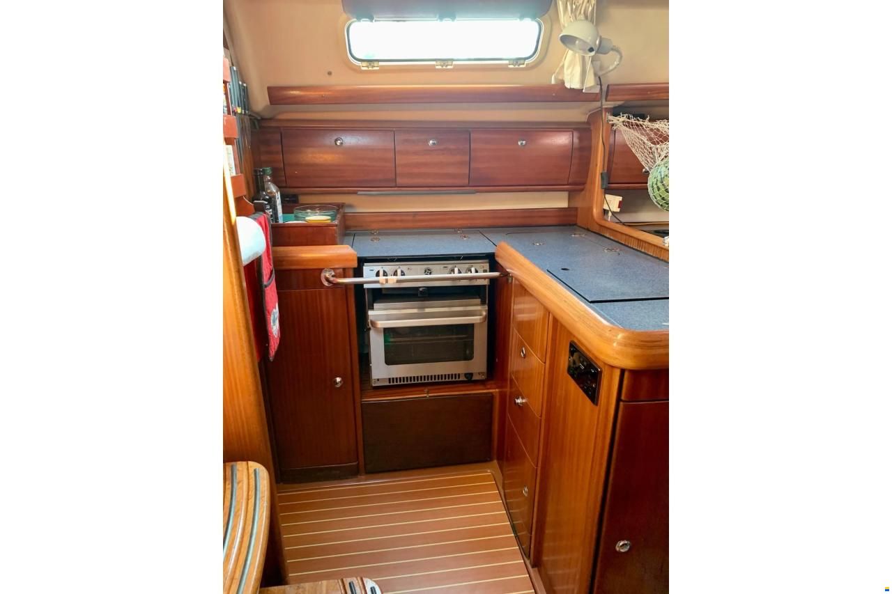 Bavaria 36