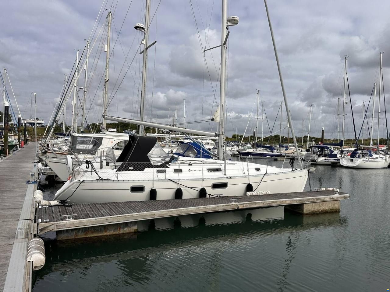Beneteau Oceanis 351