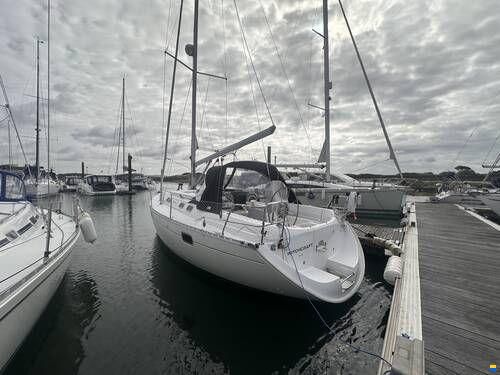 Beneteau Oceanis 351