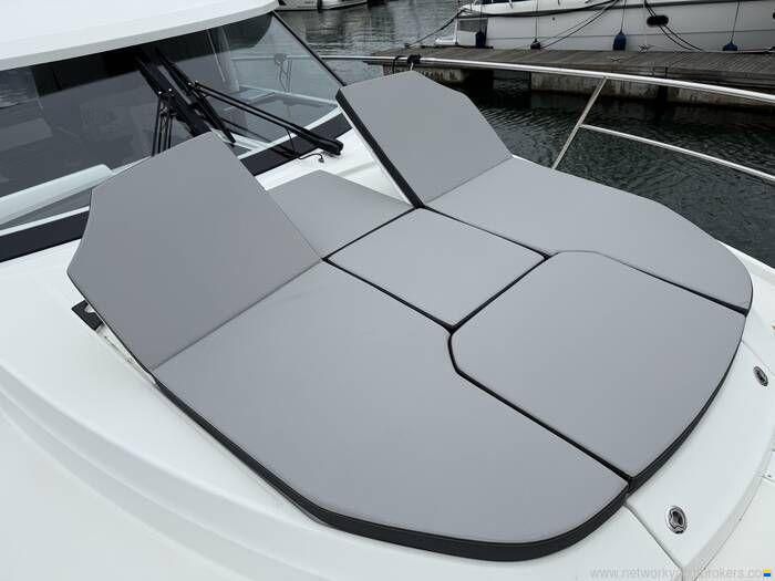 Jeanneau Merry Fisher 1095