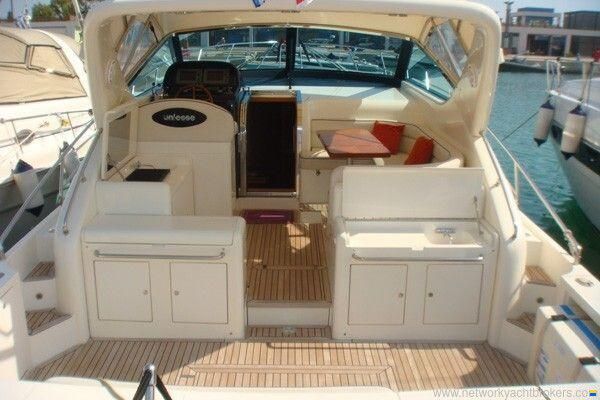 Uniesse 42