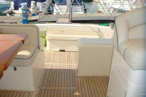 Uniesse 42