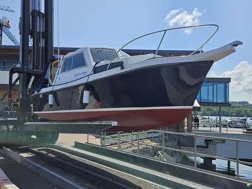 Albin 24 Motorcruiser