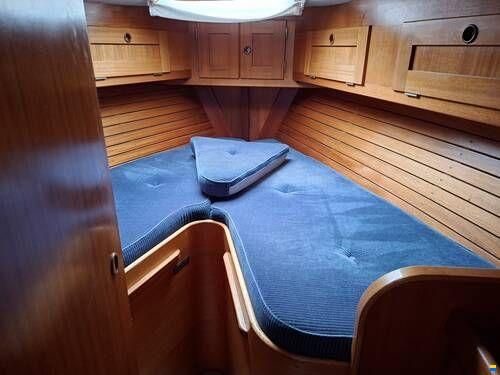 Hallberg-Rassy 36