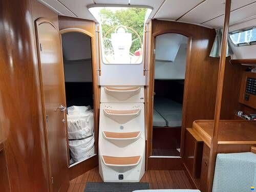 Beneteau Oceanis 393