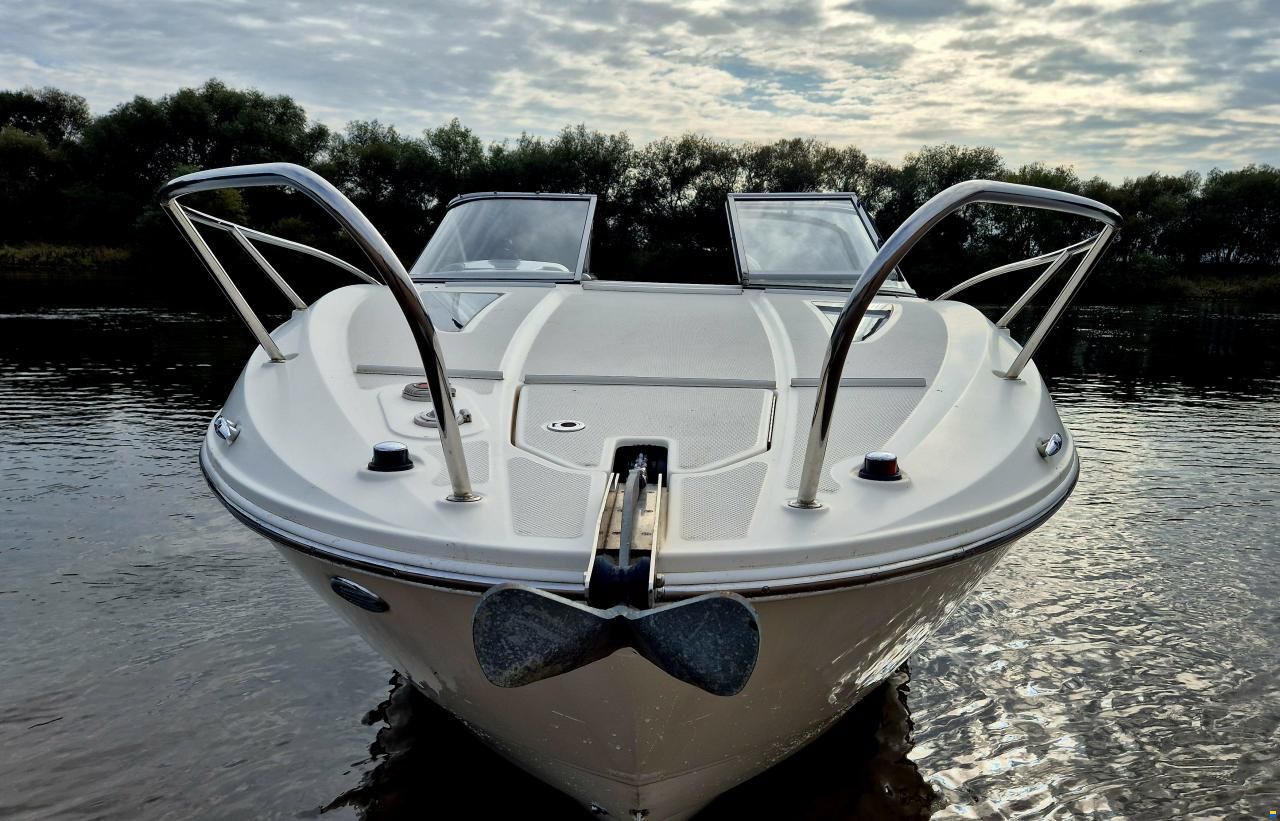 Bayliner 742