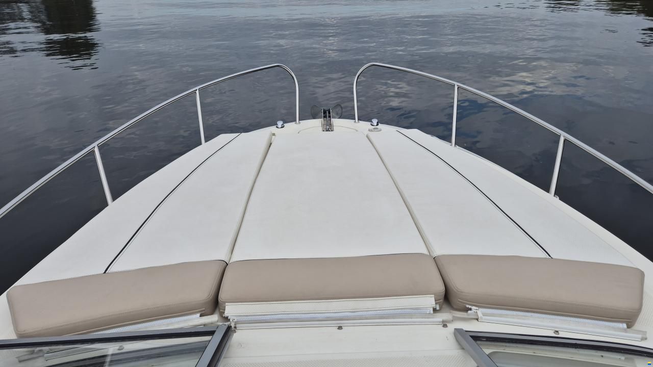Bayliner 742