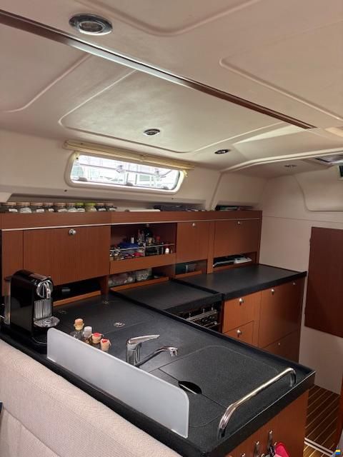 Hanse 385
