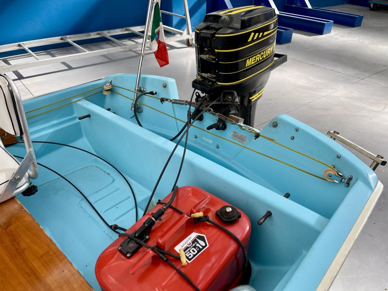 Boston Whaler del 1966