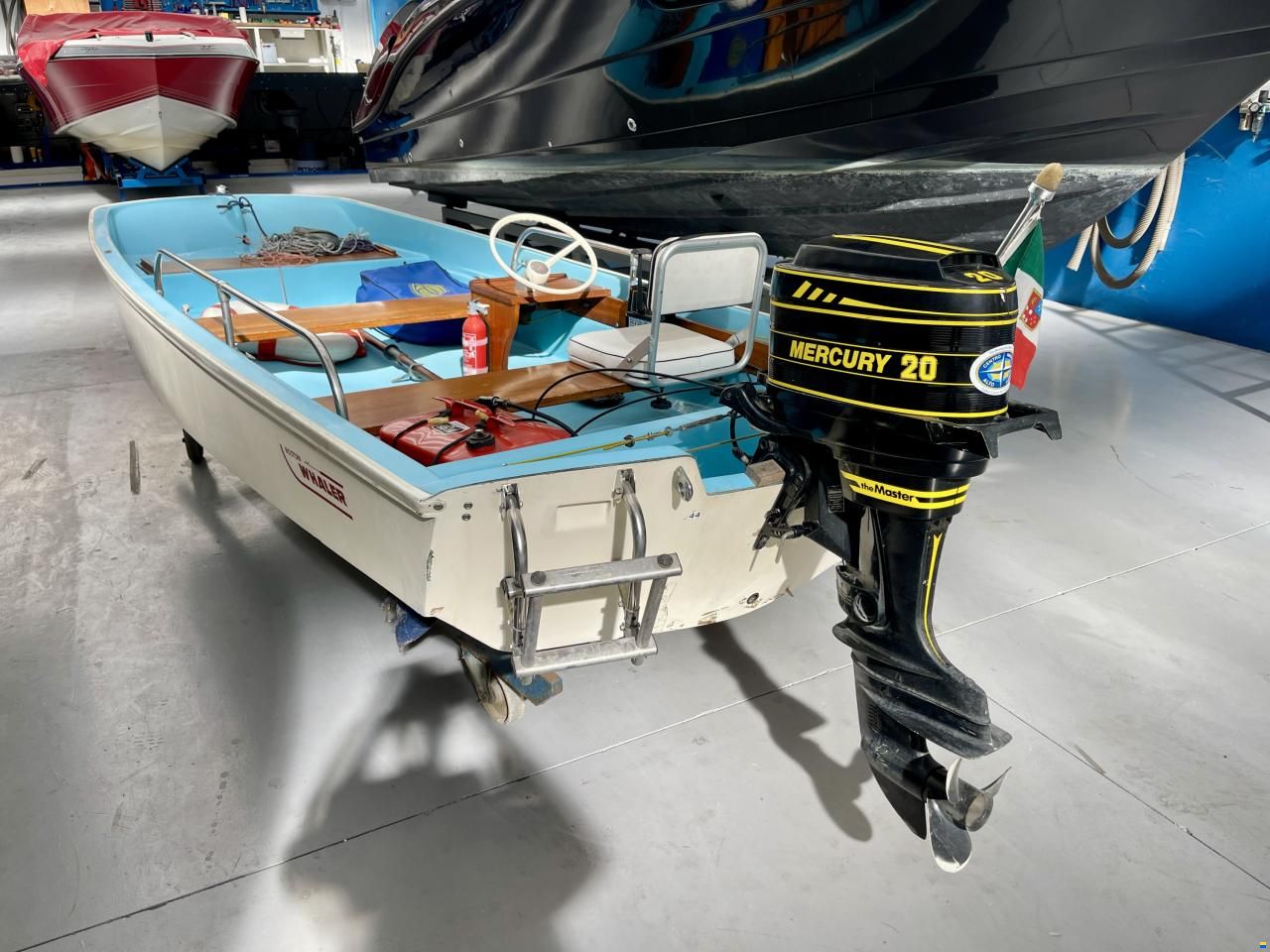 Boston Whaler del 1966