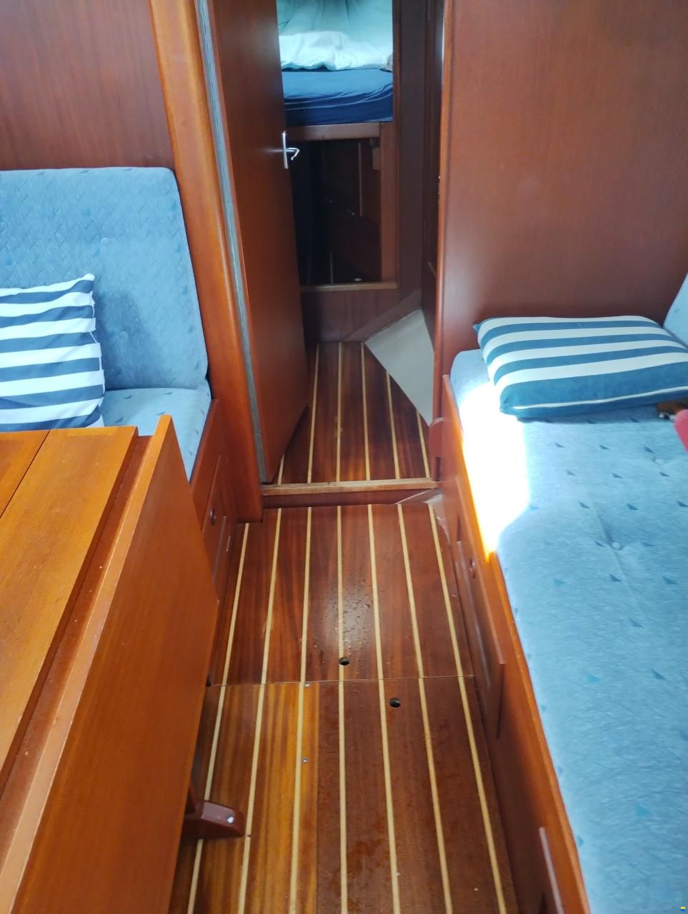 Motorsailer