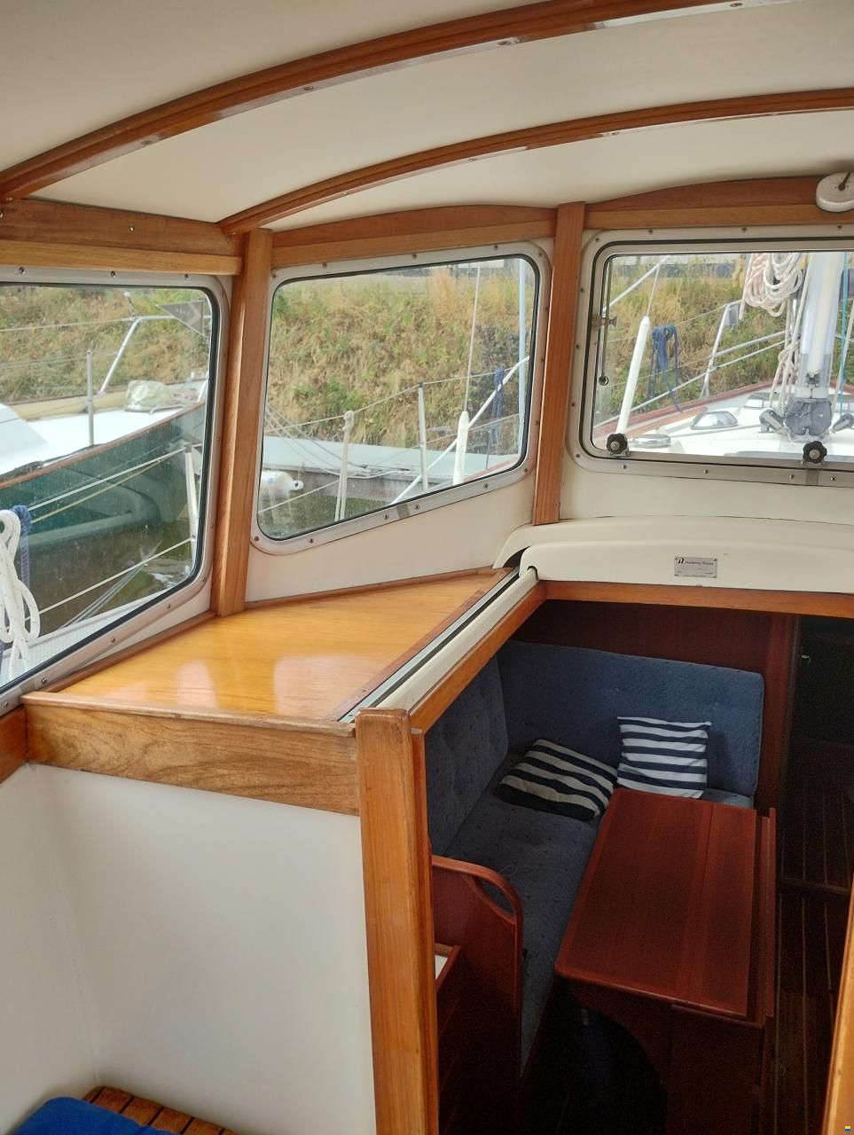 Motorsailer