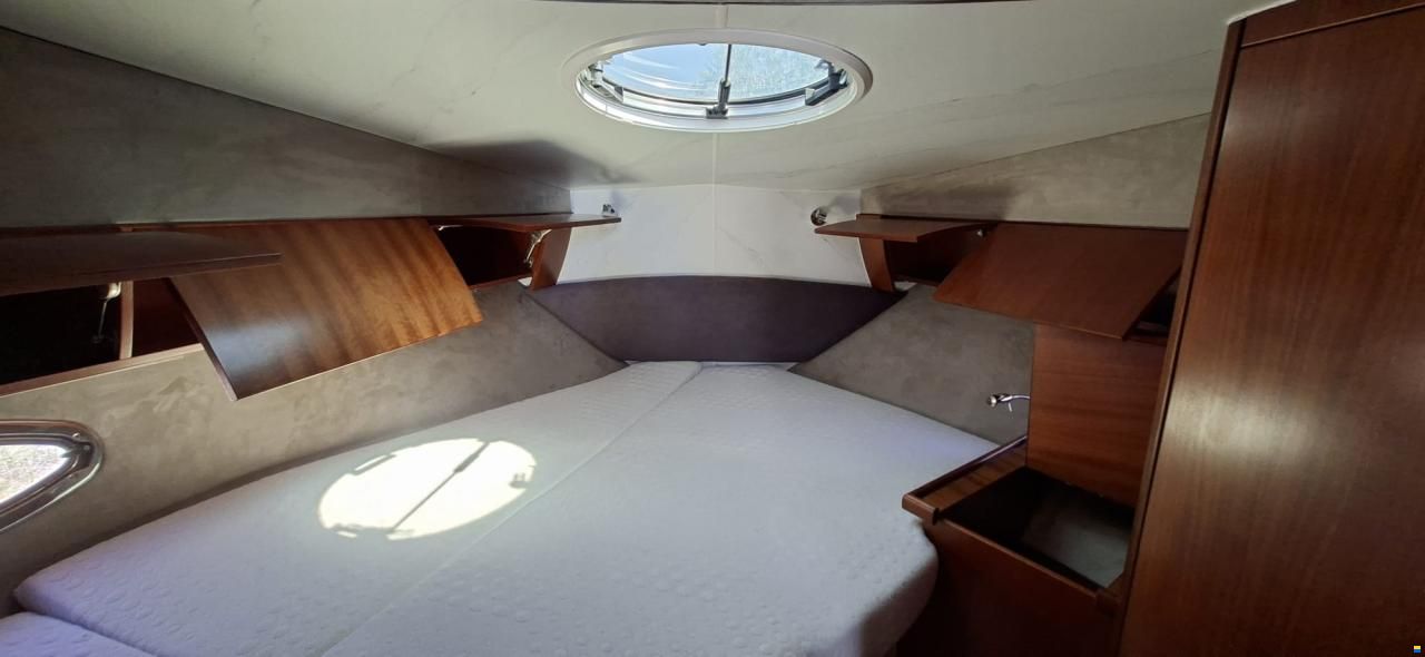 Galeon 290 FLY