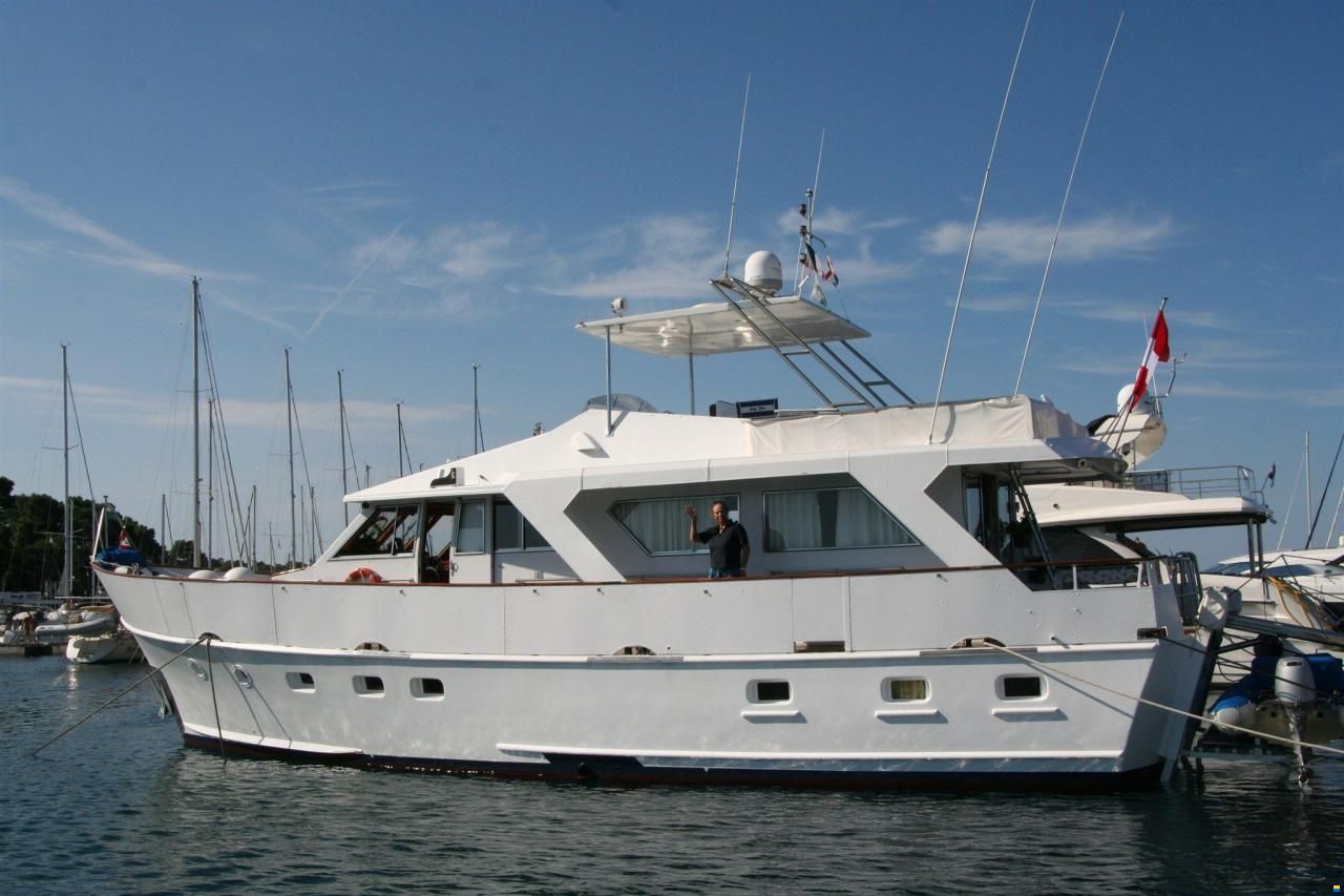 Dagless Fleur de Lys 56' Fleur de Lys Co