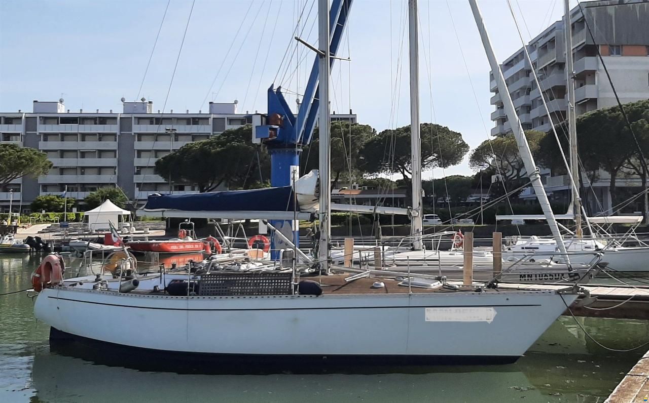 Granada Yachts Granada 35