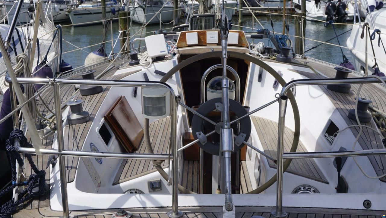 Granada Yachts Granada 35