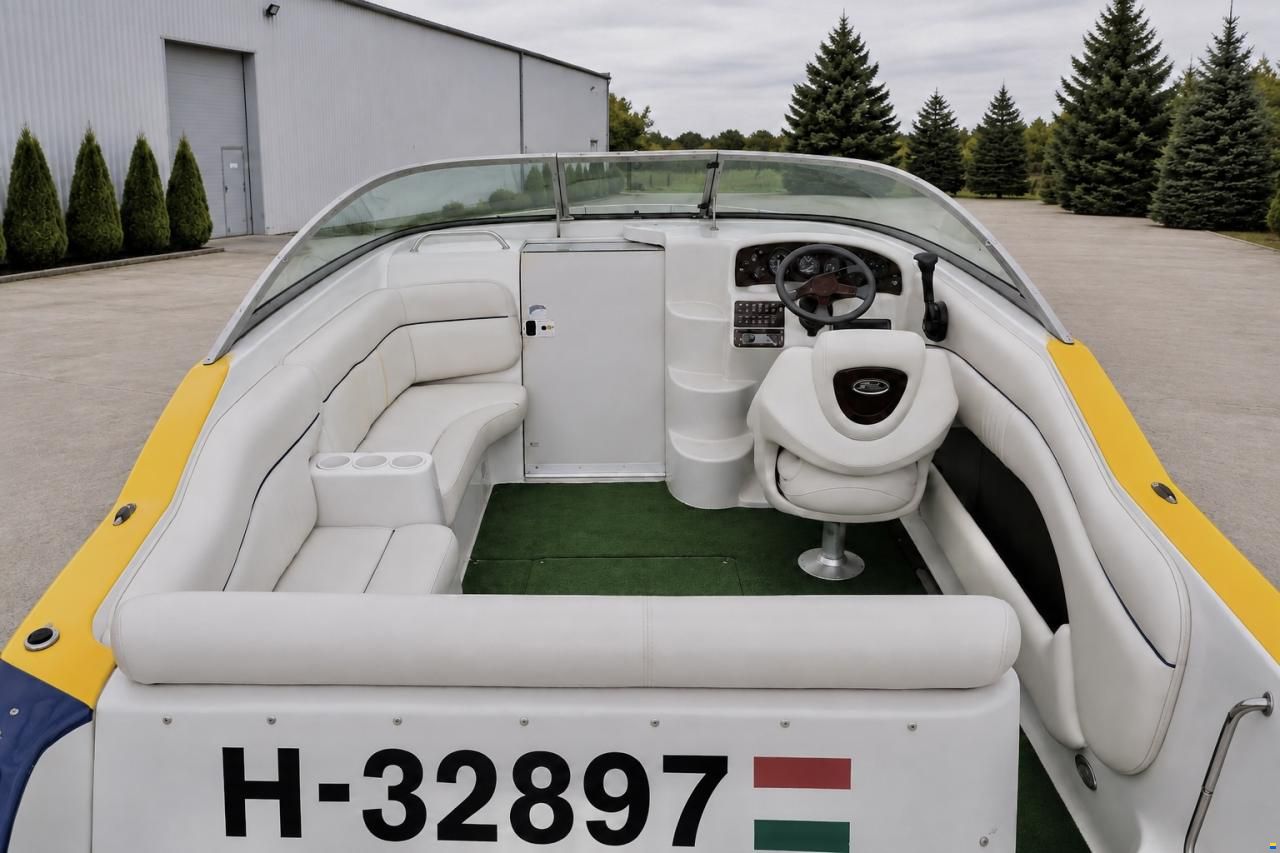 Crownline 235 CCR