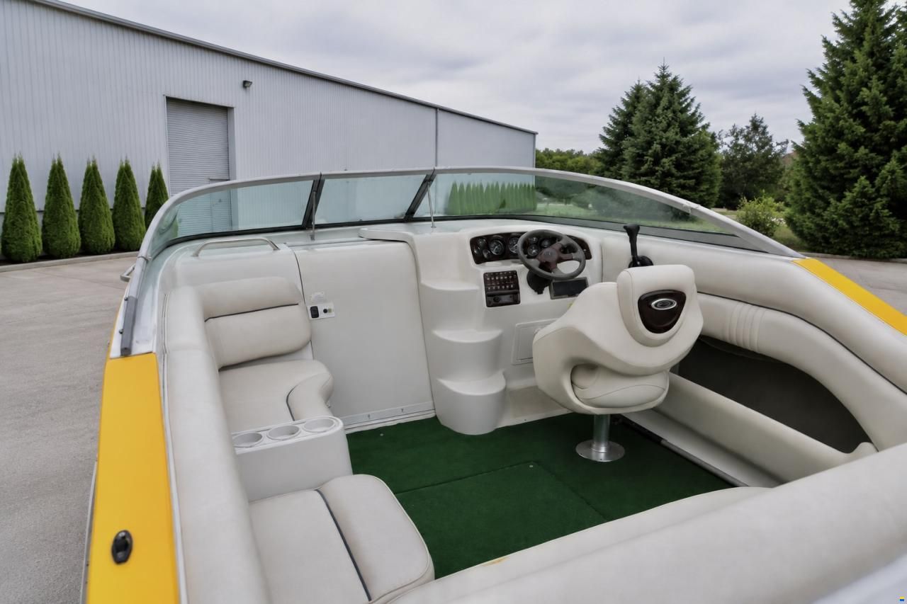 Crownline 235 CCR
