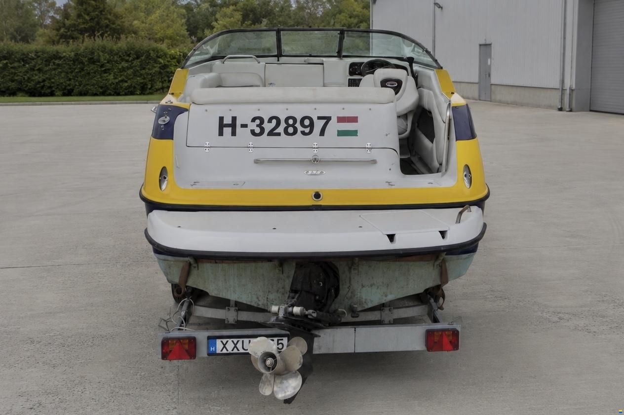 Crownline 235 CCR