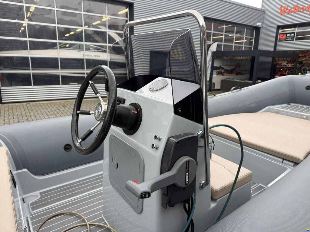 Selva D.500