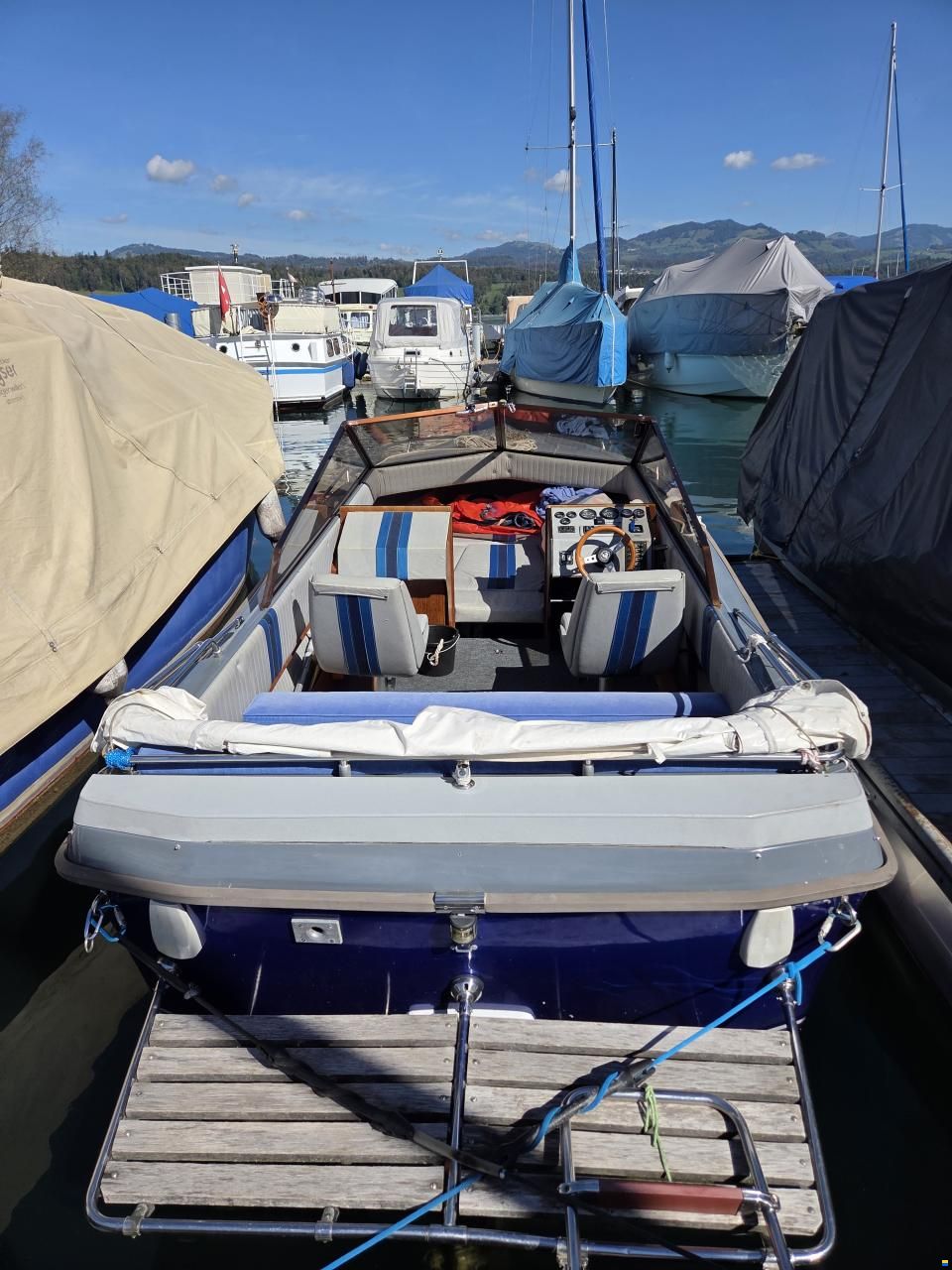 Saphire Schweizer Saphir 700 Offshore