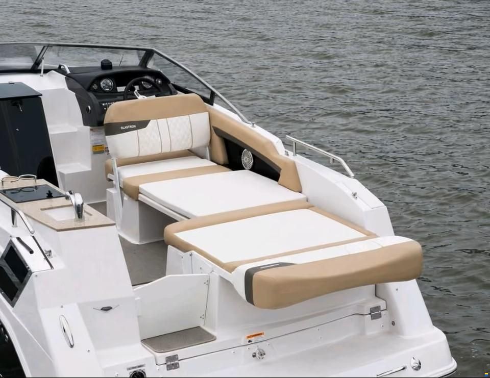 Glastron GS 259