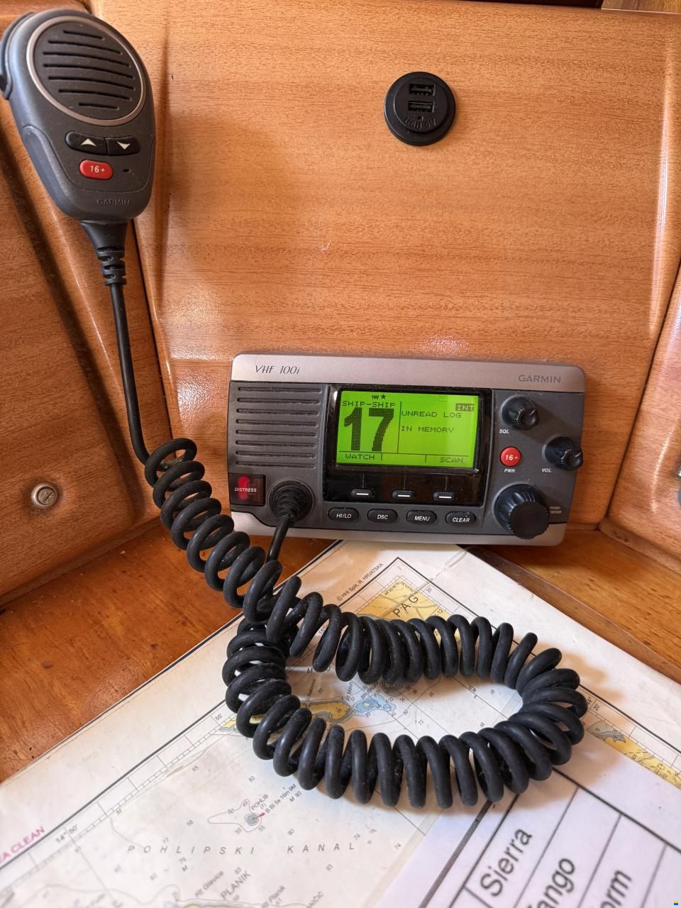 Bavaria Cruiser 37