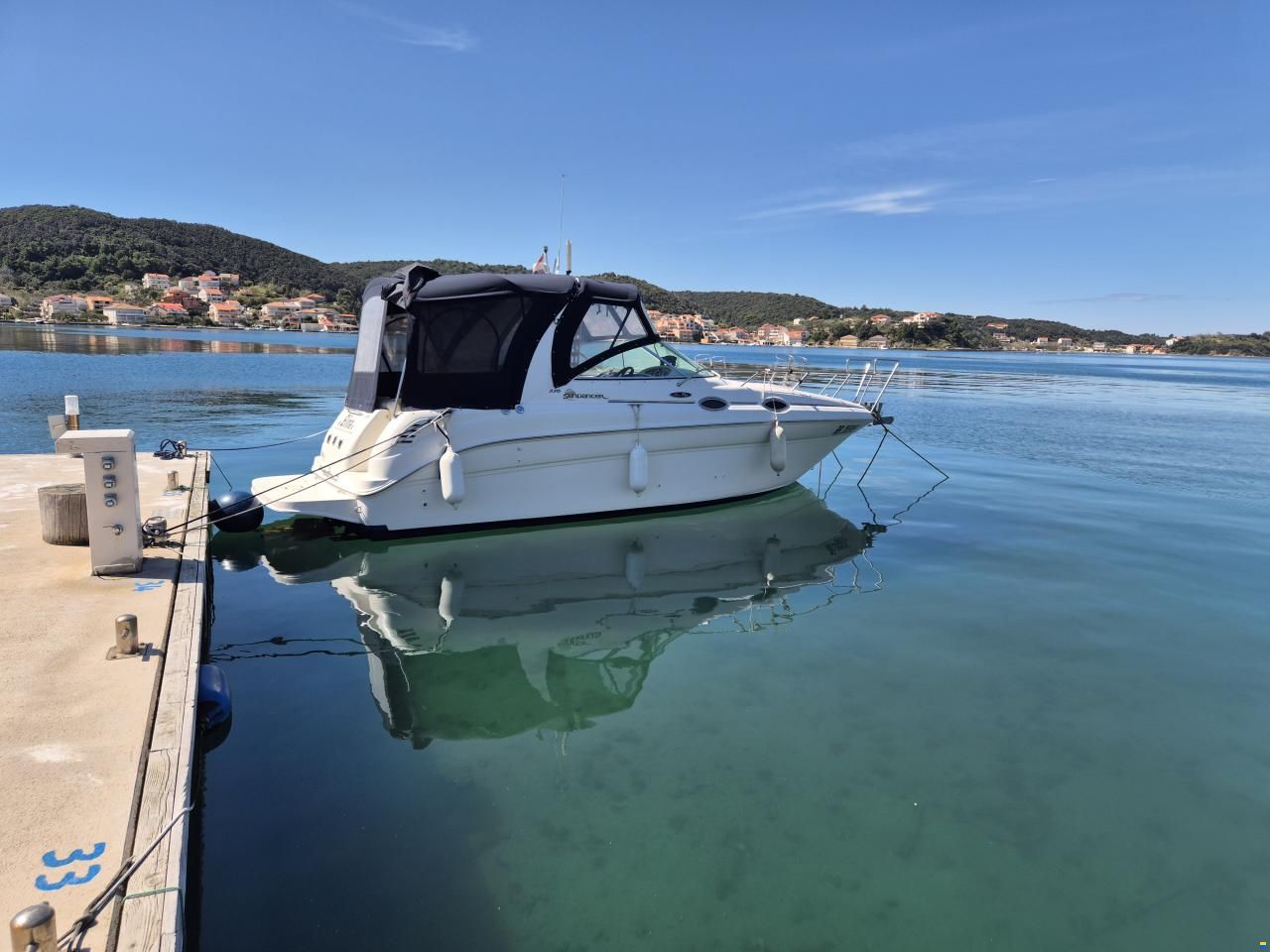 Sea Ray Sundancer 275
