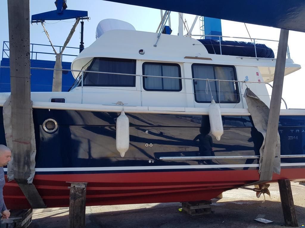 Beneteau Swift Trawler 34 Flybridge