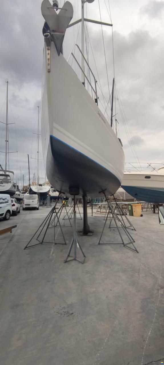 Hanse 370