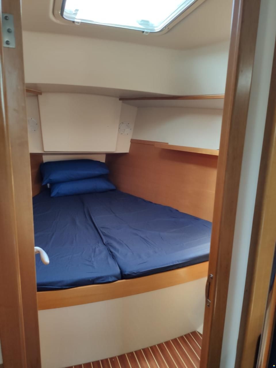 Hanse 370