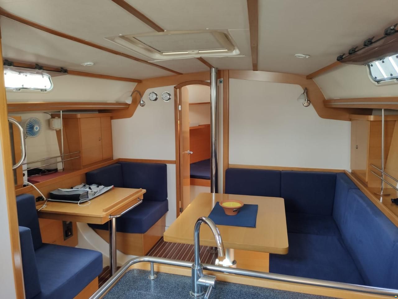 Hanse 370