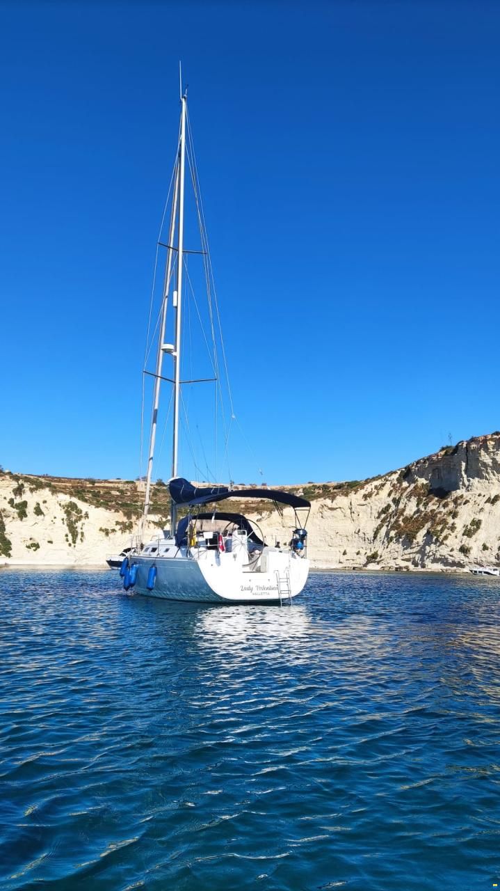 Hanse 370