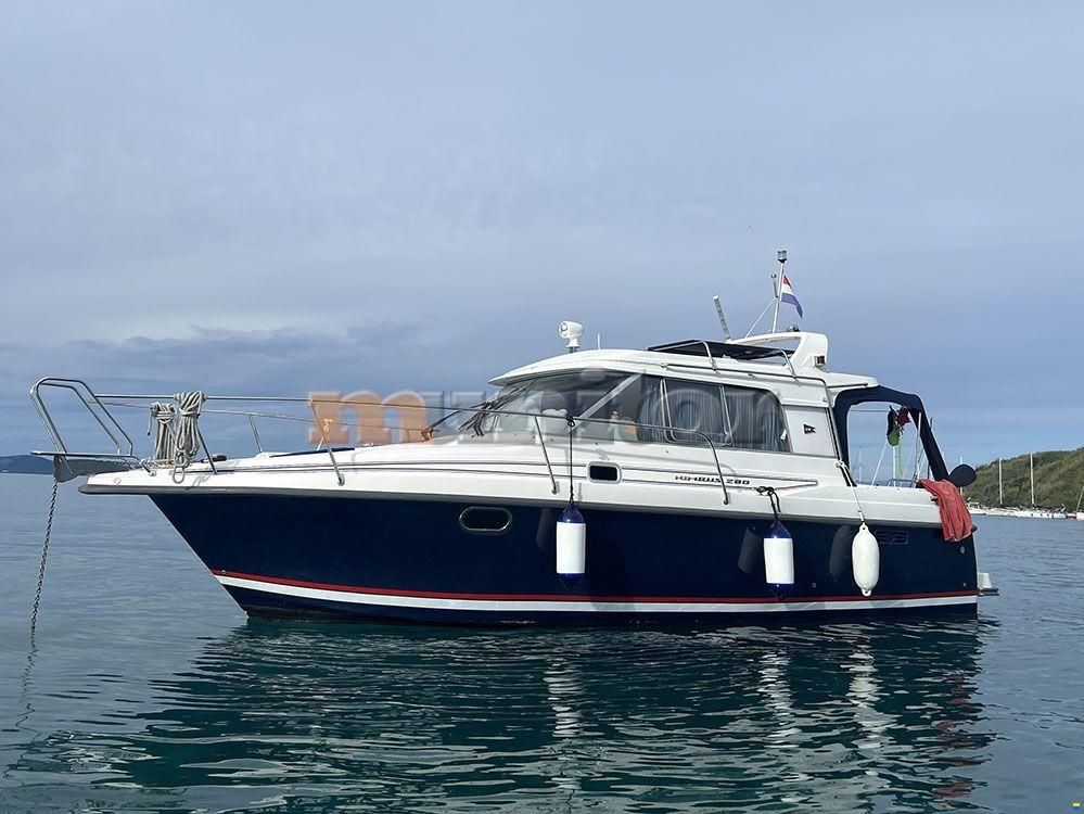 Nimbus 280 Coupe