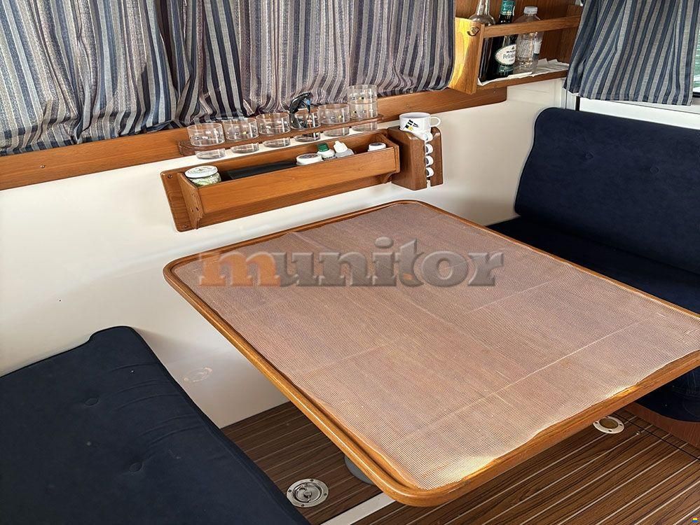 Nimbus 280 Coupe