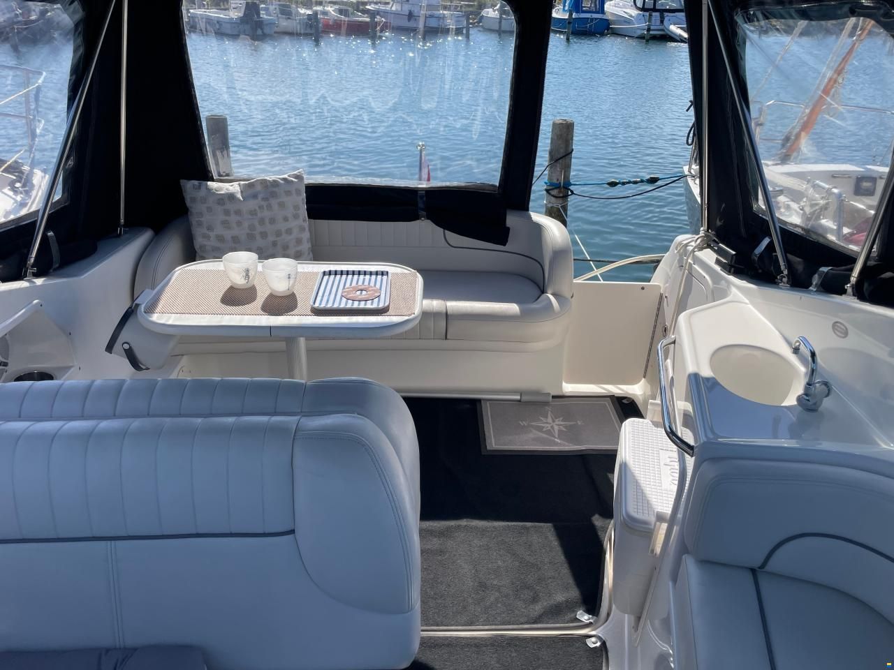 Chaparral 240 Signature
