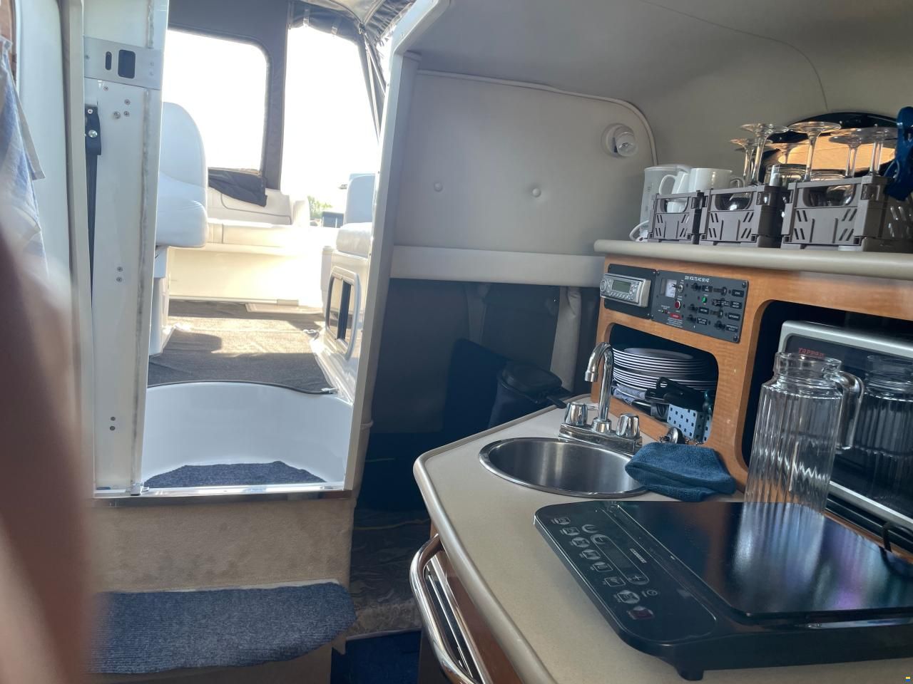Chaparral 240 Signature