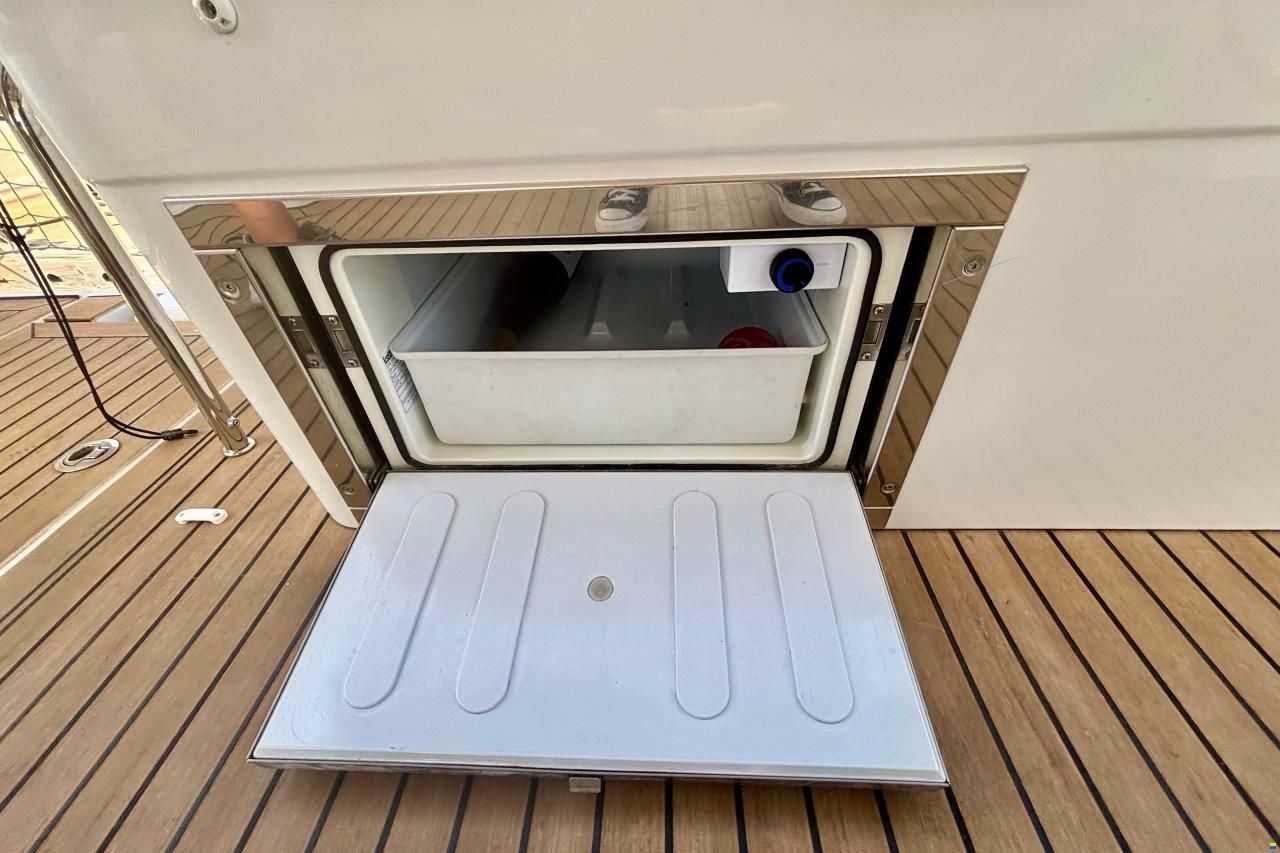 Hanse 588